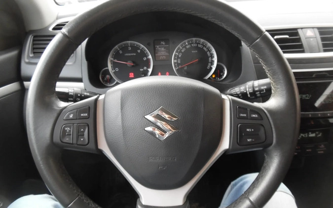 Suzuki Swift cena 9100 przebieg: 133100, rok produkcji 2013 z Olsztynek małe 211